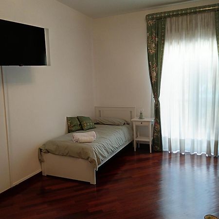 B&B Le Coccole Di Galluzzo Gabriele 아라고나 외부 사진